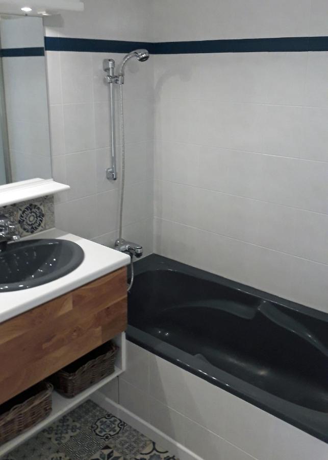 Etoilevacances Chambres D Hotes Campagne En Lavande Saint-Cezaire-sur-Siagne Luaran gambar